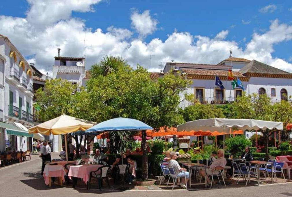 Ap. Marbella Centro Apartment Bagian luar foto